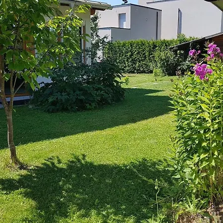 Berge Bytilly - Ruhiges Waldrand-refugium Mit Balkon, Gartenblick & Naehe Zum Woerthersee Apartment *