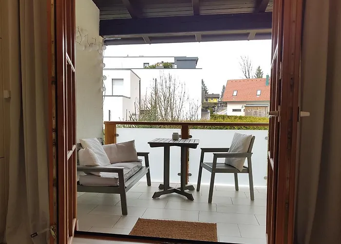 Berge Bytilly - In Den Hügeln über Velden - Idyllische Waldrandlage - überdachter Balkon Mit Blick In Den Garten - 3 Autominuten Ins Zentrum Und Zum Wörthersee - Carport - Waschmaschine&trockner - Wlan - Smart Tv Velden am Wörthersee