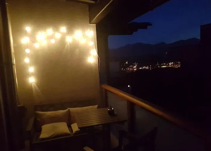 Berge Bytilly - In Den Hügeln über Velden - Idyllische Waldrandlage - überdachter Balkon Mit Blick In Den Garten - 3 Autominuten Ins Zentrum Und Zum Wörthersee - Carport - Waschmaschine&trockner - Wlan - Smart Tv Apartment Velden am Wörthersee