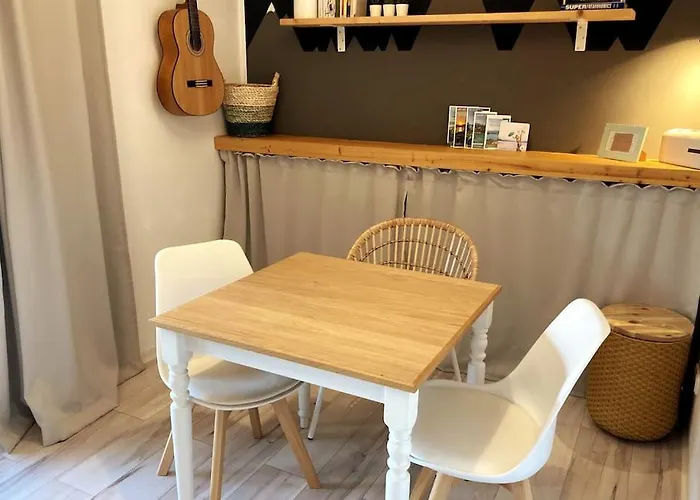 Berge Bytilly - In Den Hügeln über Velden - Idyllische Waldrandlage - überdachter Balkon Mit Blick In Den Garten - 3 Autominuten Ins Zentrum Und Zum Wörthersee - Carport - Waschmaschine&trockner - Wlan - Smart Tv Velden am Wörthersee