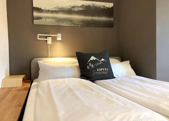 Apartmán Berge Bytilly - Ruhiges Waldrand-refugium Mit Balkon, Gartenblick & Naehe Zum Woerthersee