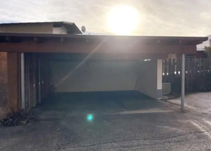 Berge Bytilly - In Den Hügeln über Velden - Idyllische Waldrandlage - überdachter Balkon Mit Blick In Den Garten - 3 Autominuten Ins Zentrum Und Zum Wörthersee - Carport - Waschmaschine&trockner - Wlan - Smart Tv Apartment *